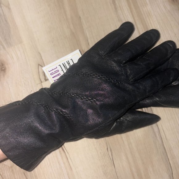 Vintage Prestige Black Genuine Leather Gloves with Stripe Detail - Picture 8 of 10